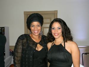 1238109_608766502507682_378958208_n